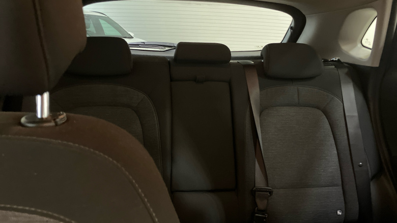 Hyundai KONA 100kW Premium 39kWh 5dr Auto Electric Hatchback